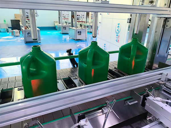 江蘇全自動稱重灌裝機