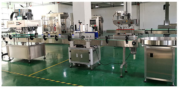 白酒灌裝機(jī)